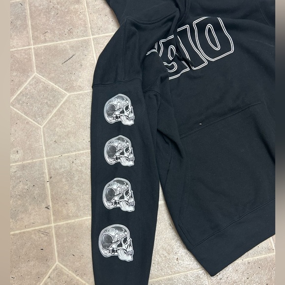 Skate hoodie size medium - Picture 3 of 4